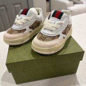 Children’s shoes